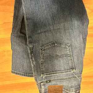 Lucky Brand Blue Straight Leg Jeans with Faded Look